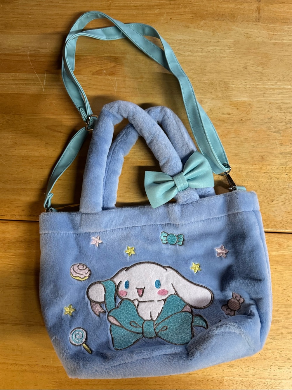 Cinnamoroll Purse